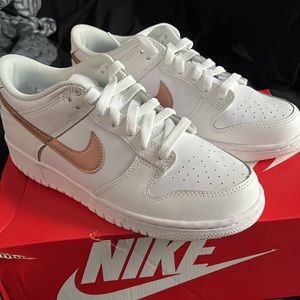 Nike dunks [GS]